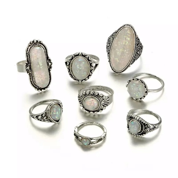 Jewelry - 🎀 New 9 Pieces Bohemian Nature Pearl Women’s Silver Color Finger Ring Set